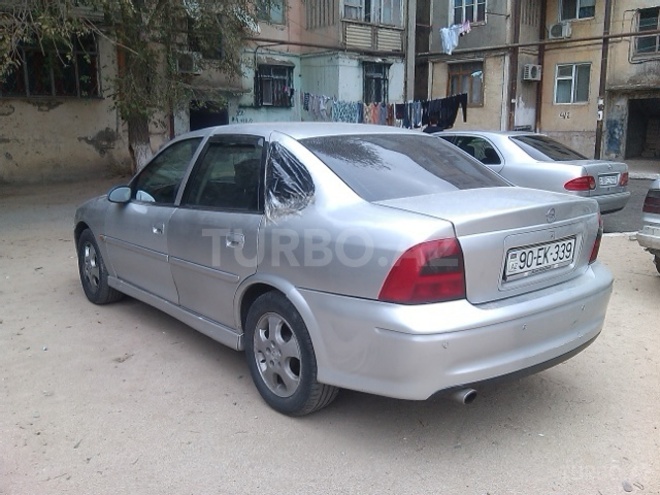 Opel Vectra 1999, 21,800 km - 2.0 л - Sumqayıt