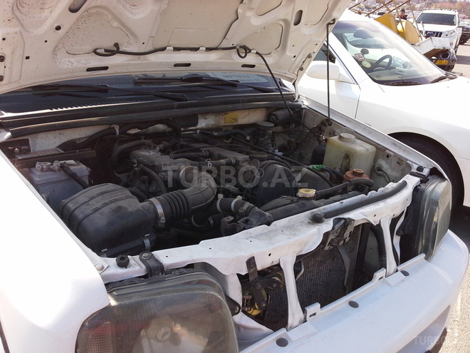 Suzuki  2004, 180,000 km - 1.3 l - Bakı