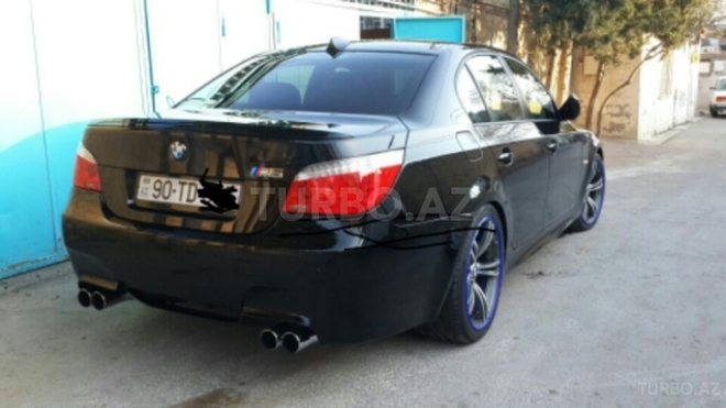 BMW M5 2005, 34,000 km - 5.0 l - Bakı