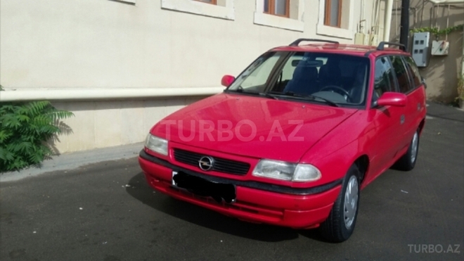 Opel Astra 1992, 250,000 km - 1.8 l - Bakı