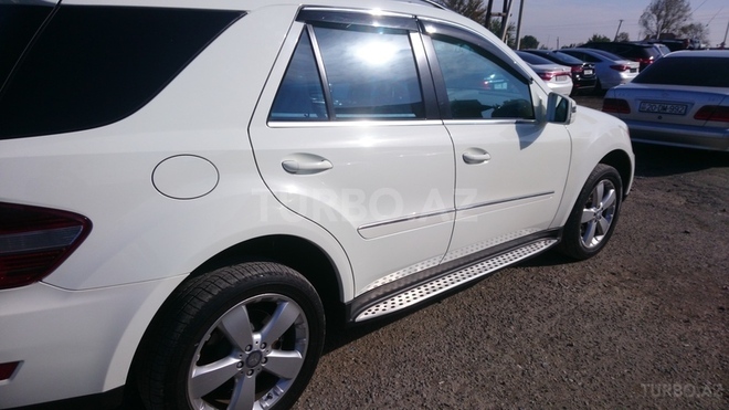 Mercedes ML 350 2011, 59,000 km - 0.4 l - Bakı