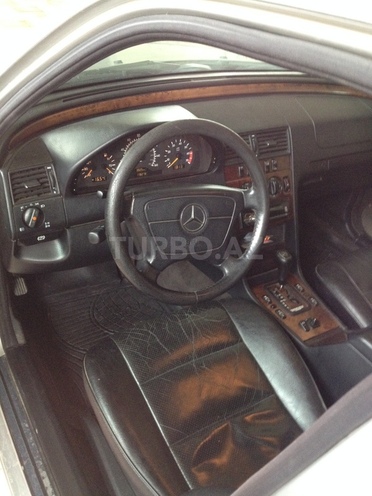 Mercedes C 230 1999, 175,086 km - 2.3 l - Goranboy