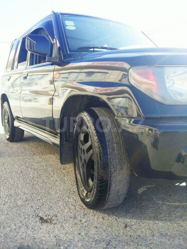 Mitsubishi Pajero io 2000, 140,000 km - 2.0 l - Bakı