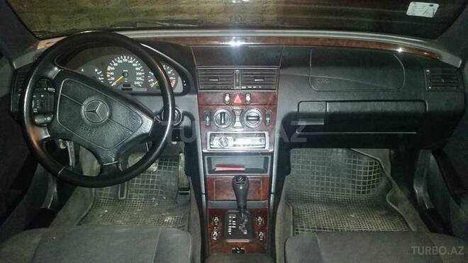 Mercedes C 180 1997, 300,000 km - 1.8 l - Bakı