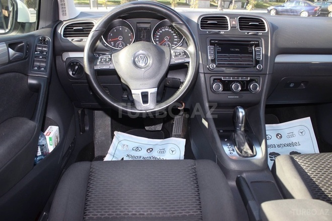 Volkswagen Golf 2011, 110,000 km - 1.6 l - Bakı