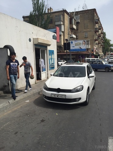 Volkswagen Golf 2011, 110,000 km - 1.6 l - Bakı