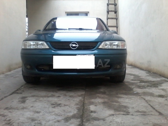 Opel Vectra 2001, 209,000 km - 2.2 l - Gəncə