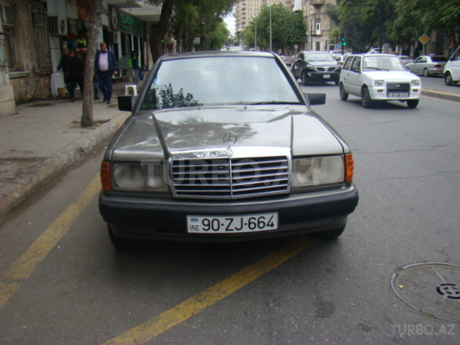 Mercedes 190 1991, 368,209 km - 1.8 l - Bakı