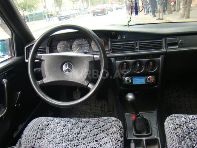 Mercedes 190 1991, 368,209 km - 1.8 l - Bakı