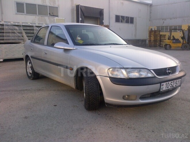 Opel Vectra 1997, 320,000 km - 1.6 л - Sumqayıt
