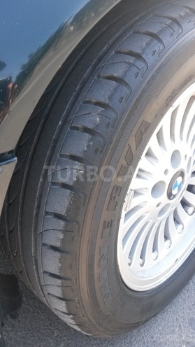 BMW 528 1997, 280,000 km - 2.8 л - Sumqayıt