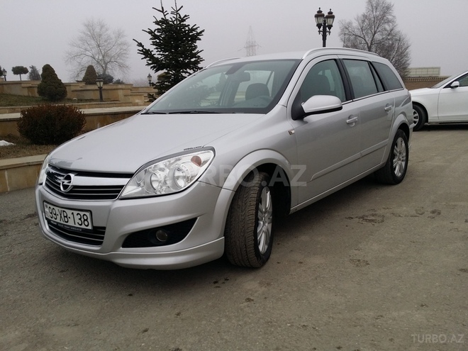 Opel Astra 2007, 159,000 km - 1.8 l - Qusar