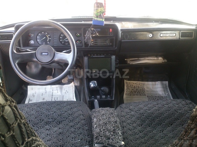 LADA (VAZ) 2107 2001, 25,000 km - 1.6 l - Salyan