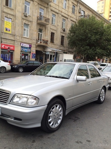 Mercedes C 180 1998, 136,000 km - 1.8 л - Bakı