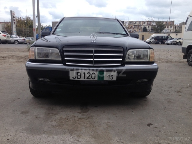 Mercedes C 230 1999, 194,000 km - 2.3 l - Sumqayıt