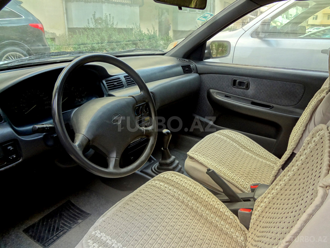 Nissan Sunny 1997, 235,000 km - 1.6 l - Bakı