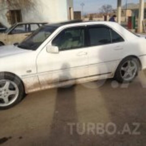 Mercedes C 280 1995, 150,000 km - 2.8 l - Göygöl