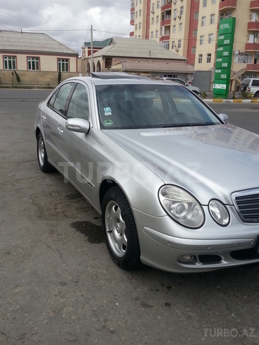 Mercedes E 220 2005, 152,800 km - 2.2 л - Bakı