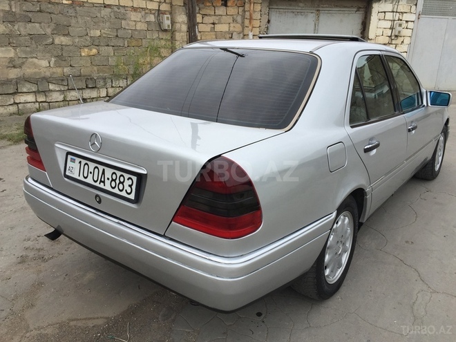 Mercedes C 180 1994, 235,000 km - 1.8 l - Sumqayıt