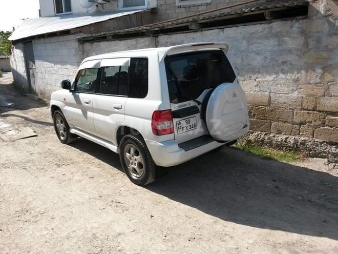 Mitsubishi Pajero io 2000, 217,000 km - 2.0 л - Bakı