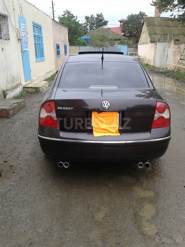 Volkswagen Passat 2004, 123,000 km - 1.8 l - Masallı