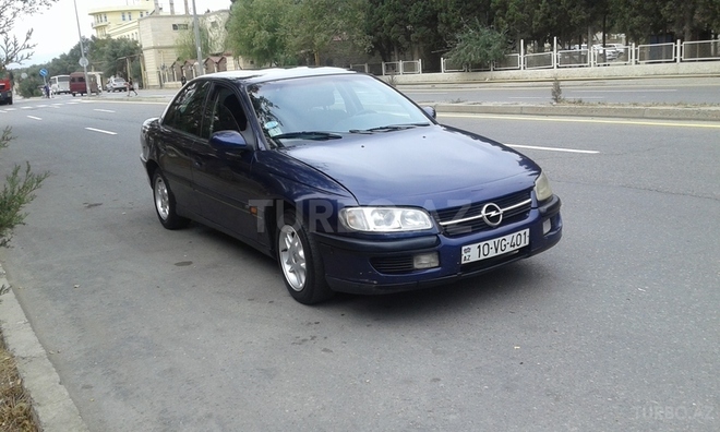 Opel Omega 1998, 250,000 km - 2.0 l - Sumqayıt
