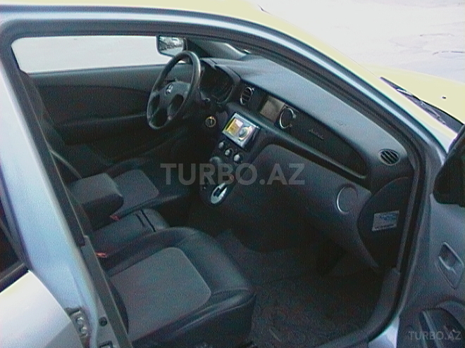 Mitsubishi Airtrek 2002, 175,000 km - 2.0 l - Bakı