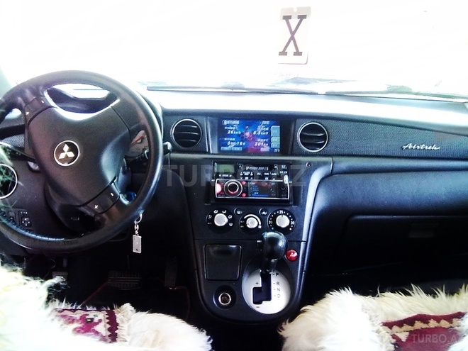 Mitsubishi Airtrek 2003, 8,000 km - 2.5 л - Xaçmaz