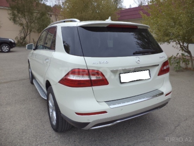 Mercedes ML 350 2011, 67,000 km - 3.0 l - Bakı