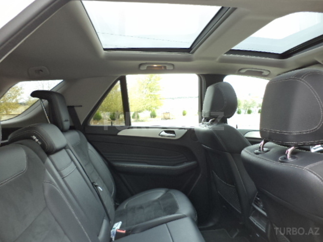Mercedes ML 350 2011, 67,000 km - 3.0 l - Bakı