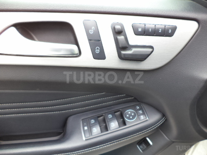 Mercedes ML 350 2011, 67,000 km - 3.0 l - Bakı