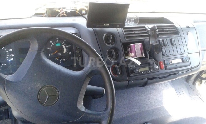 Mercedes Atego 1528 2002, 470,000 km - 6.4 l - Bakı