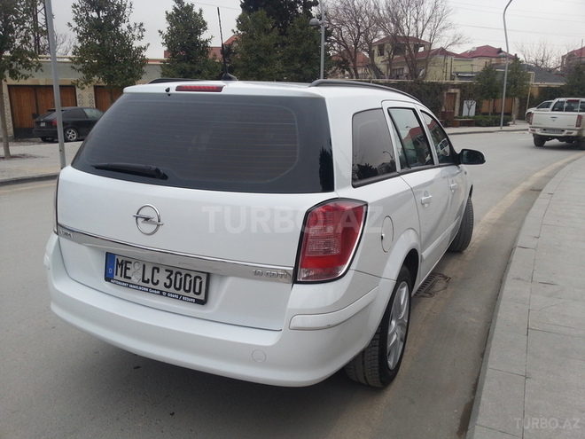 Opel Astra 2009, 175,000 km - 1.9 l - Bakı