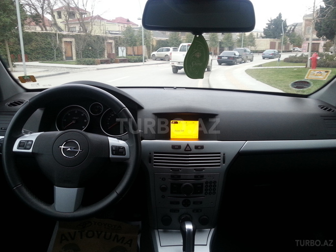 Opel Astra 2009, 175,000 km - 1.9 l - Bakı