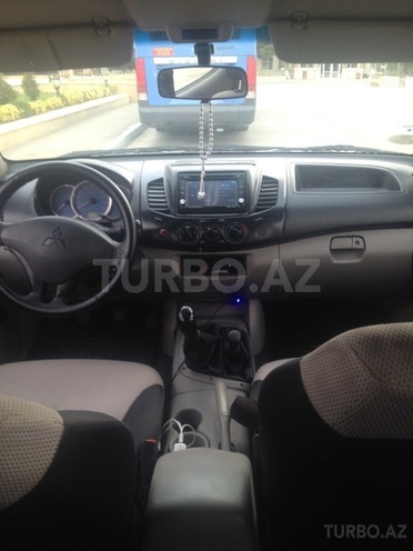 Mitsubishi L200 2007, 192,300 km - 2.5 l - Bakı