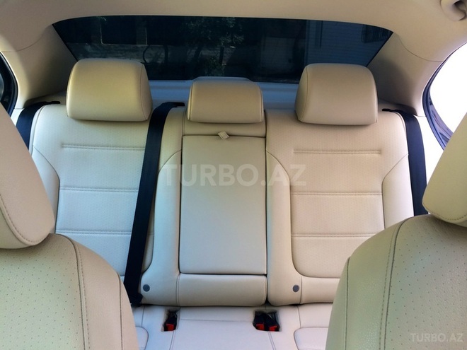 Volkswagen Jetta 2012, 38,400 km - 2.0 л - Bakı