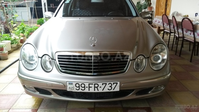 Mercedes E 320 2003, 328,700 km - 3.2 l - Şəmkir