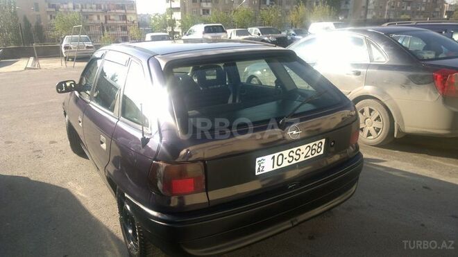 Opel Astra 1995, 177,000 km - 1.7 л - Bakı