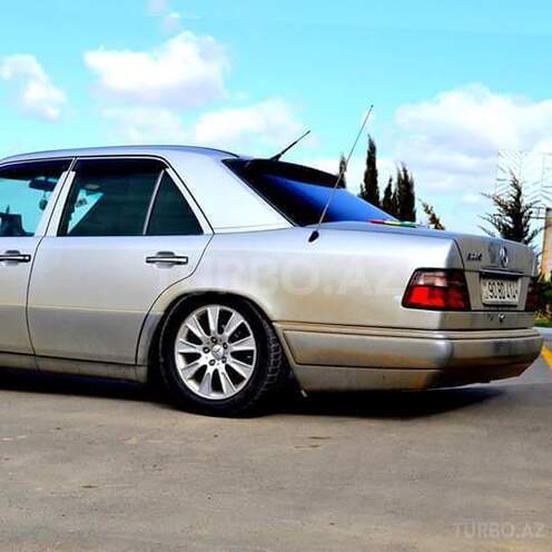 Mercedes E 200 1995, 326,000 km - 2.0 l - Şirvan