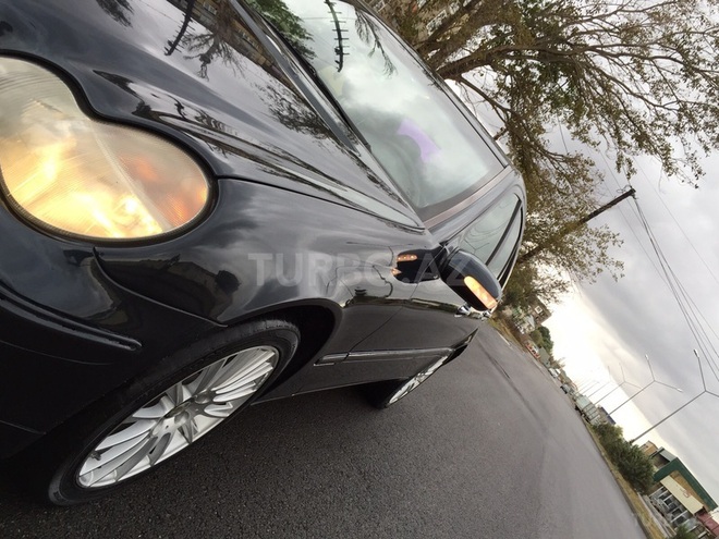 Mercedes C 240 2002, 190,000 km - 2.6 л - Sumqayıt