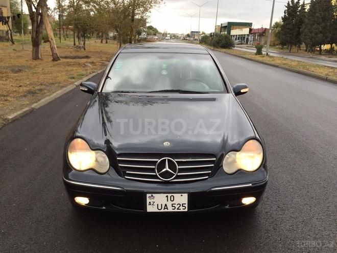 Mercedes C 240 2002, 190,000 km - 2.6 л - Sumqayıt