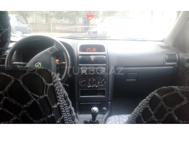 Opel Astra 1998, 180,000 km - 1.7 l - Sumqayıt