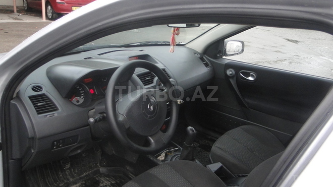 Renault Megane 2005, 310,000 km - 1.6 l - Bakı