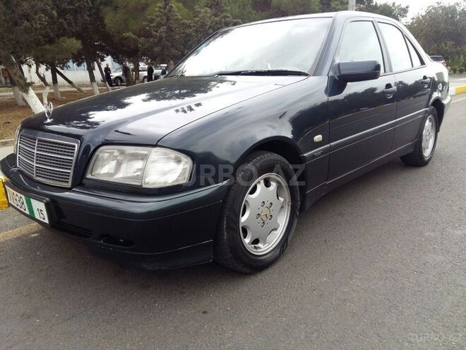 Mercedes C 220 1998, 245,000 km - 2.2 l - Sumqayıt