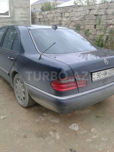 Mercedes E 320 1996, 4,332,132 km - 0.3 l - Bakı