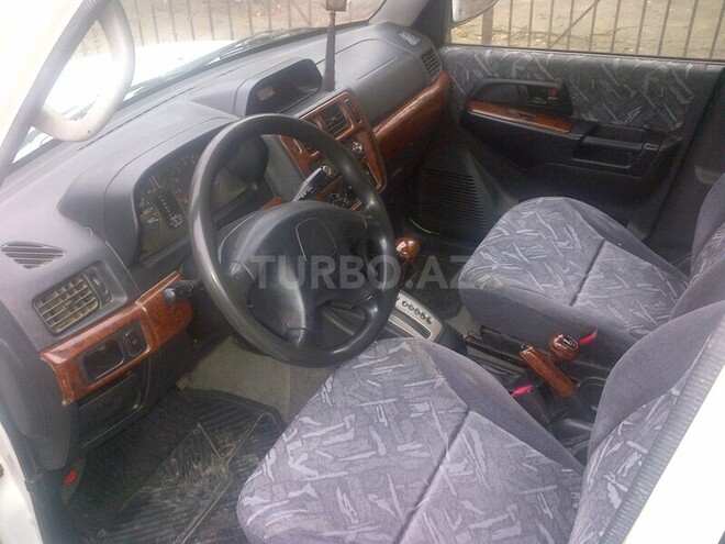 Mitsubishi Pajero io 1998, 155,757 km - 2.0 l - Bakı