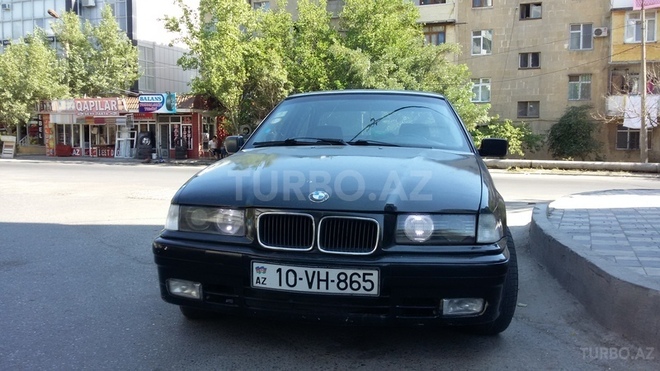 BMW 116 1992, 300,000 km - 1.6 l - Bakı