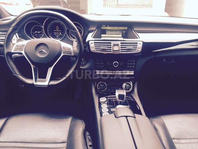 Mercedes CLS 63 AMG 2014, 61,000 km - 6.3 л - Sumqayıt