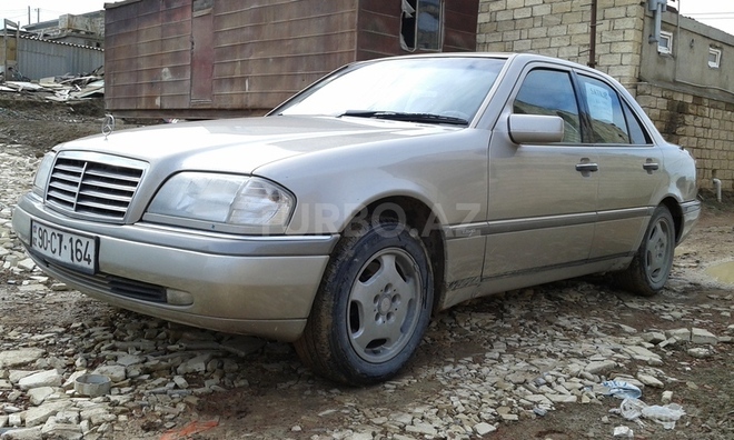 Mercedes C 180 1994, 170,000 km - 1.8 л - Bakı
