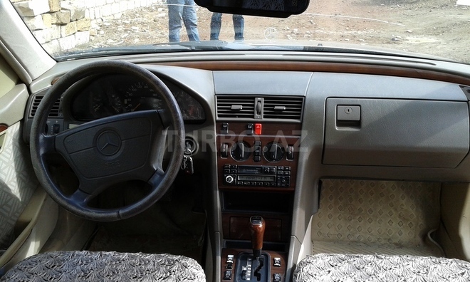Mercedes C 180 1994, 170,000 km - 1.8 л - Bakı